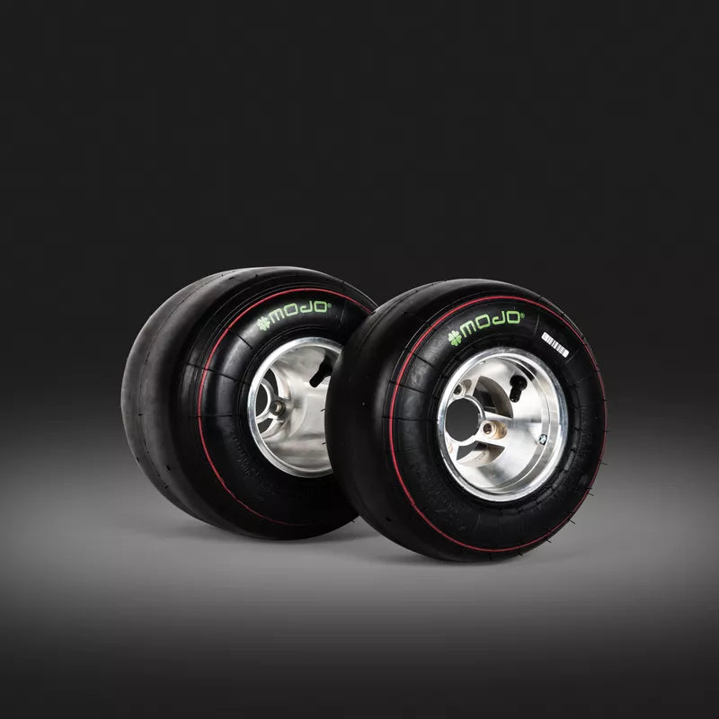 MOJO D2XX CIK Tire